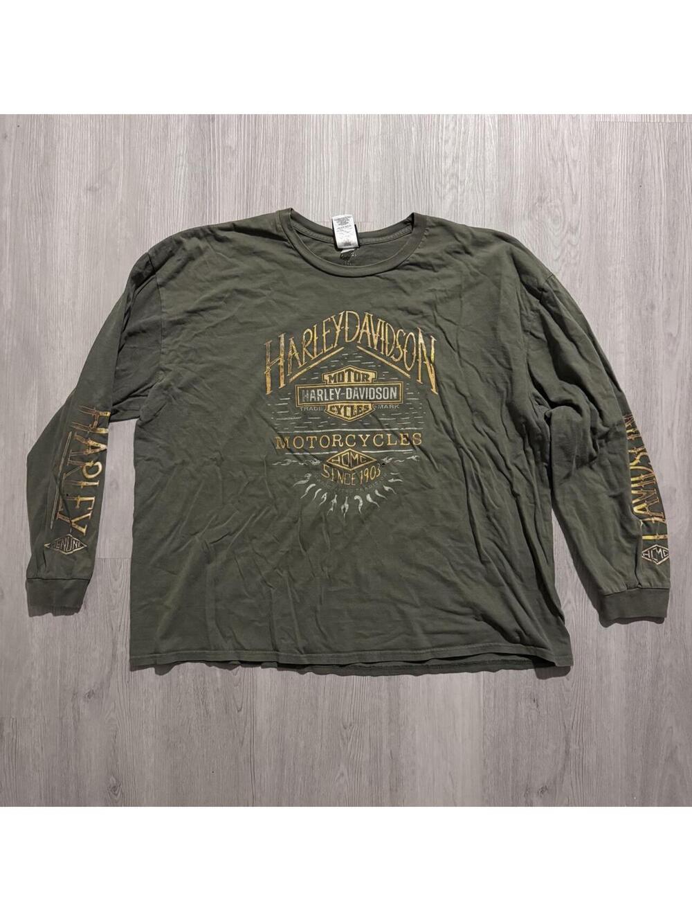 Harley Davidson long sleeve shirt with gold logo and text
